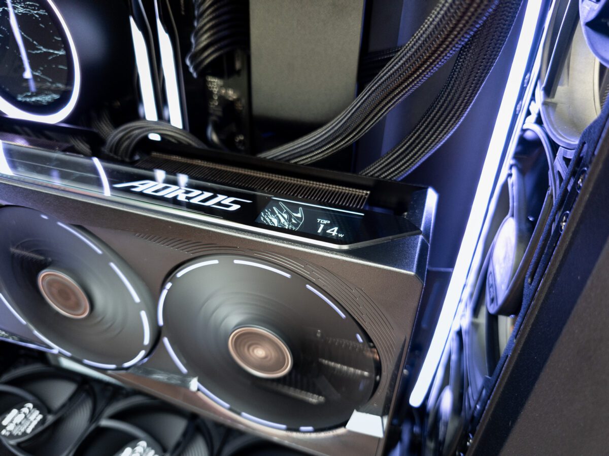 Onyx | 5080 Gaming PC + 20 Insta Wins - Image 3